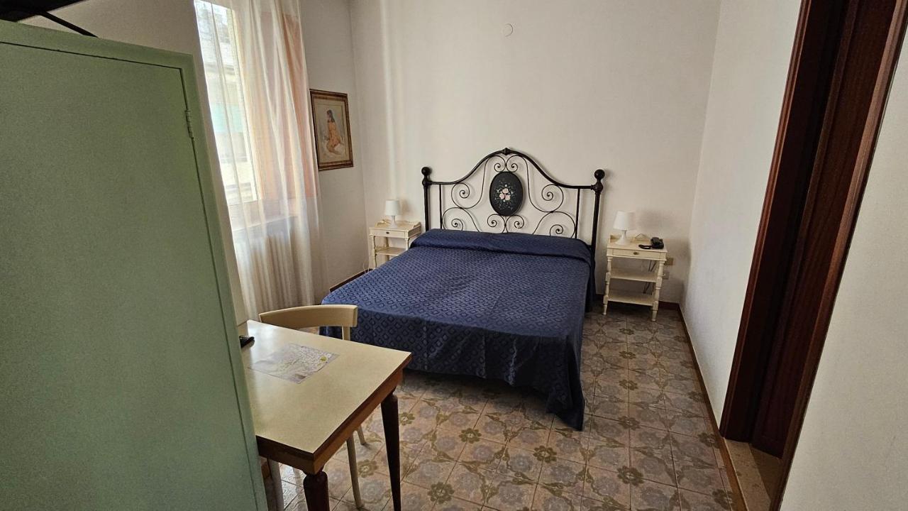 Verena Dependance Savoia & Campana Montecatini Terme Luaran gambar