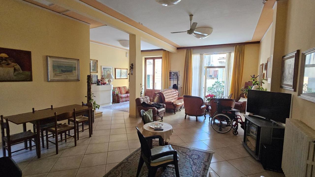 Verena Dependance Savoia & Campana Montecatini Terme Luaran gambar