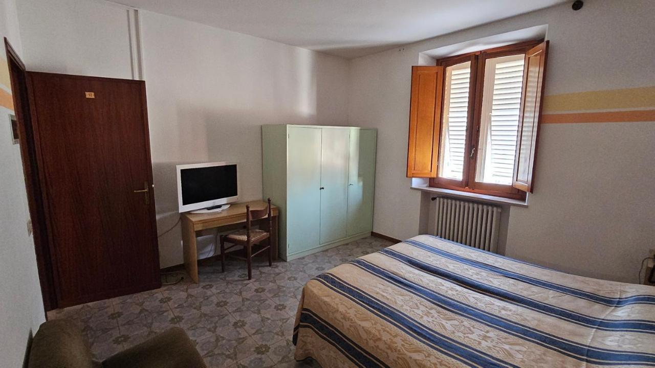 Verena Dependance Savoia & Campana Montecatini Terme Luaran gambar