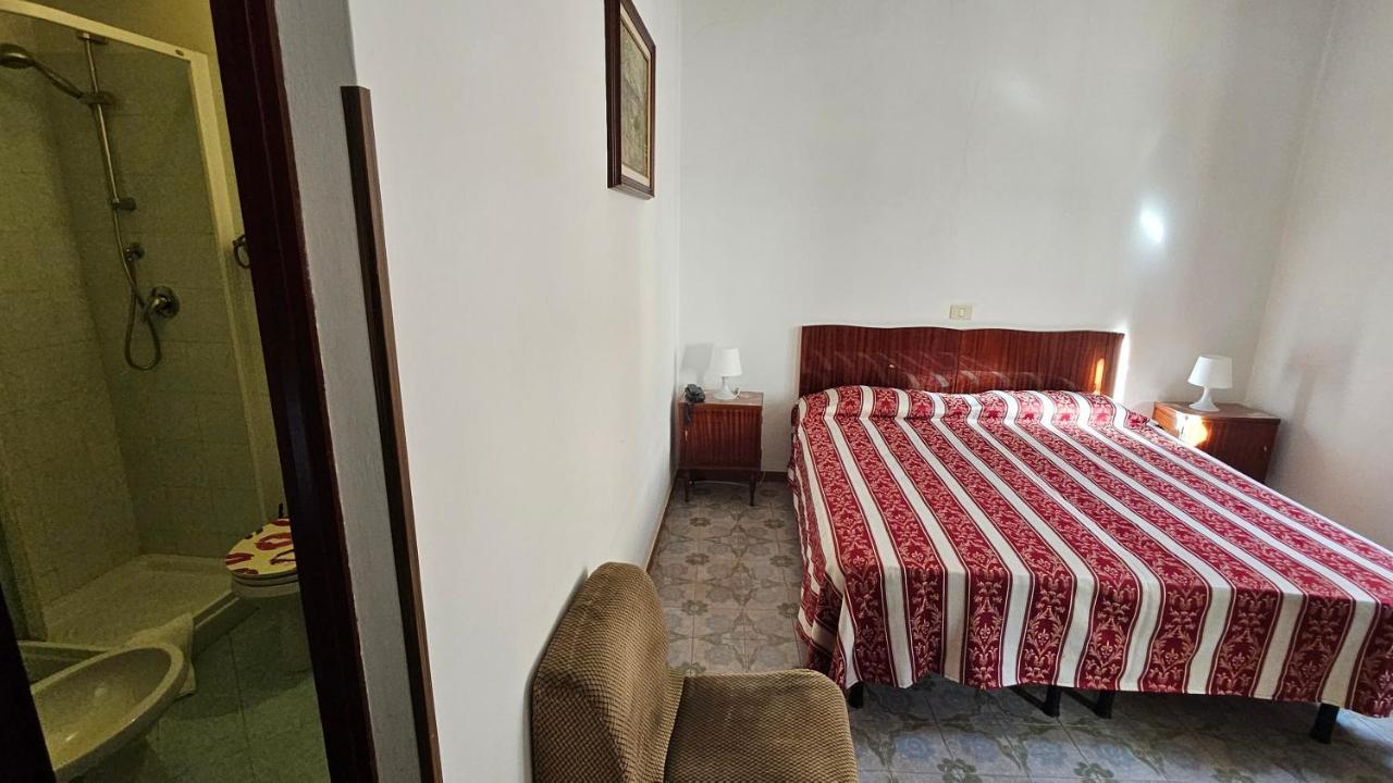 Verena Dependance Savoia & Campana Montecatini Terme Luaran gambar
