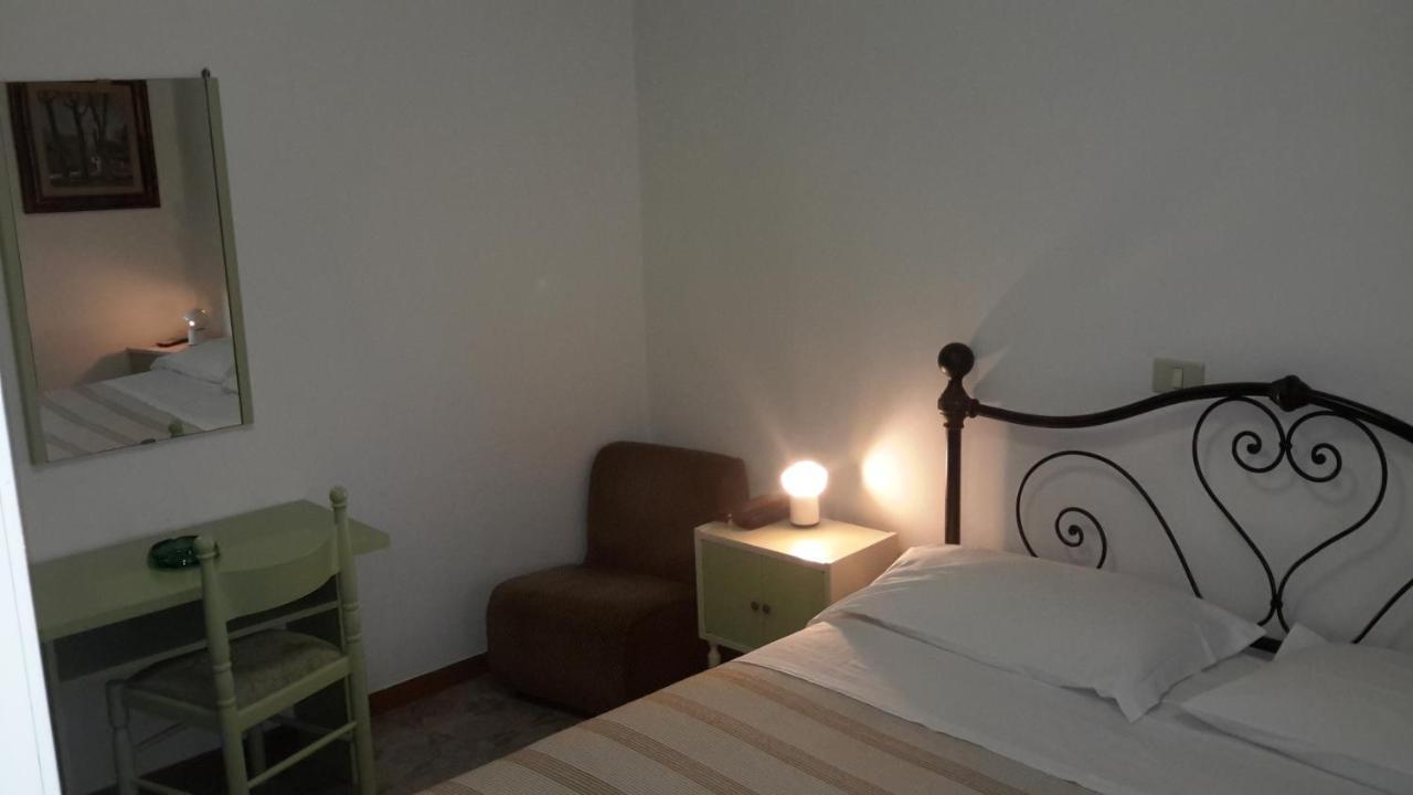 Verena Dependance Savoia & Campana Montecatini Terme Luaran gambar